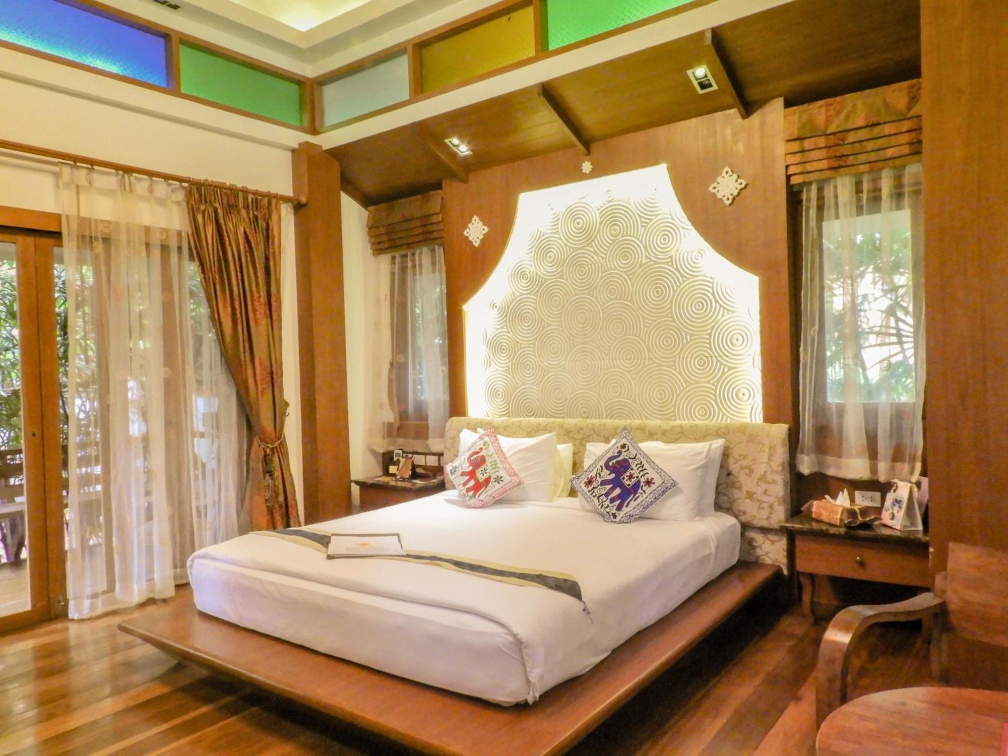 Vartika Resovilla Kuiburi Beach Resort And Villas Kui Buri Exterior photo