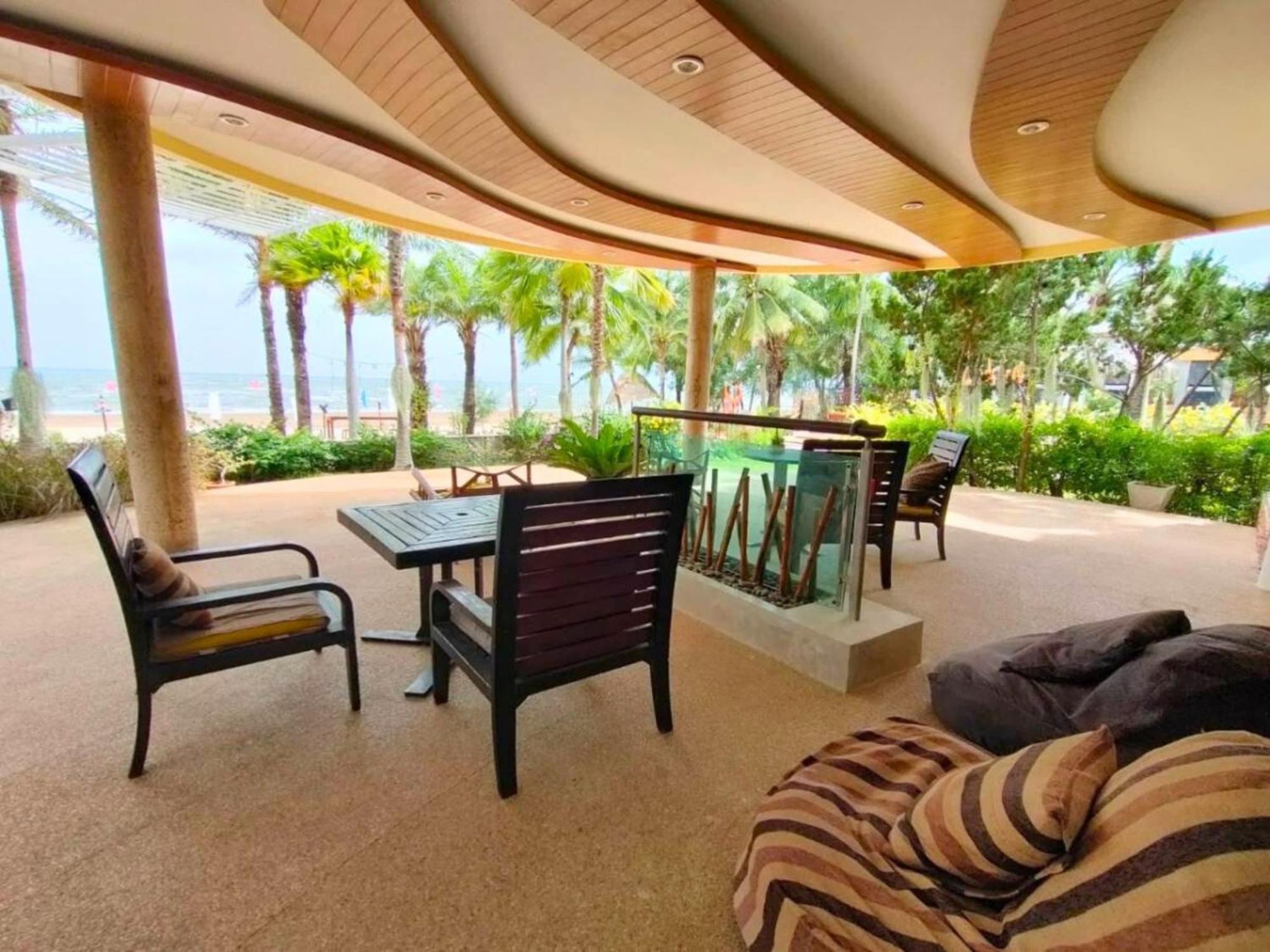 Vartika Resovilla Kuiburi Beach Resort And Villas Kui Buri Exterior photo