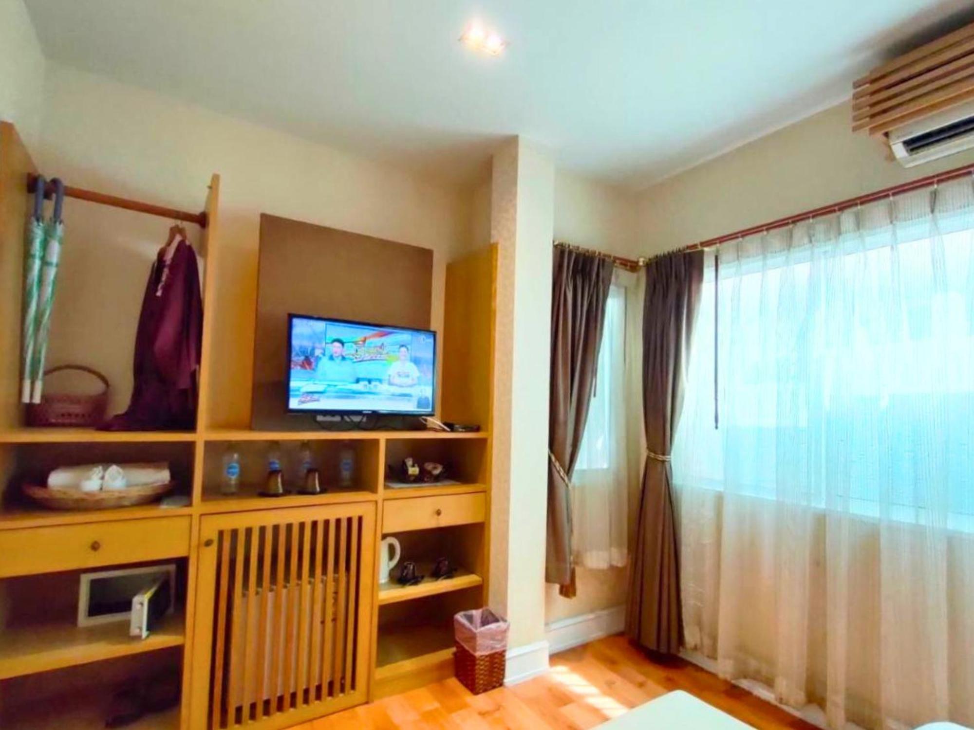 Vartika Resovilla Kuiburi Beach Resort And Villas Kui Buri Room photo