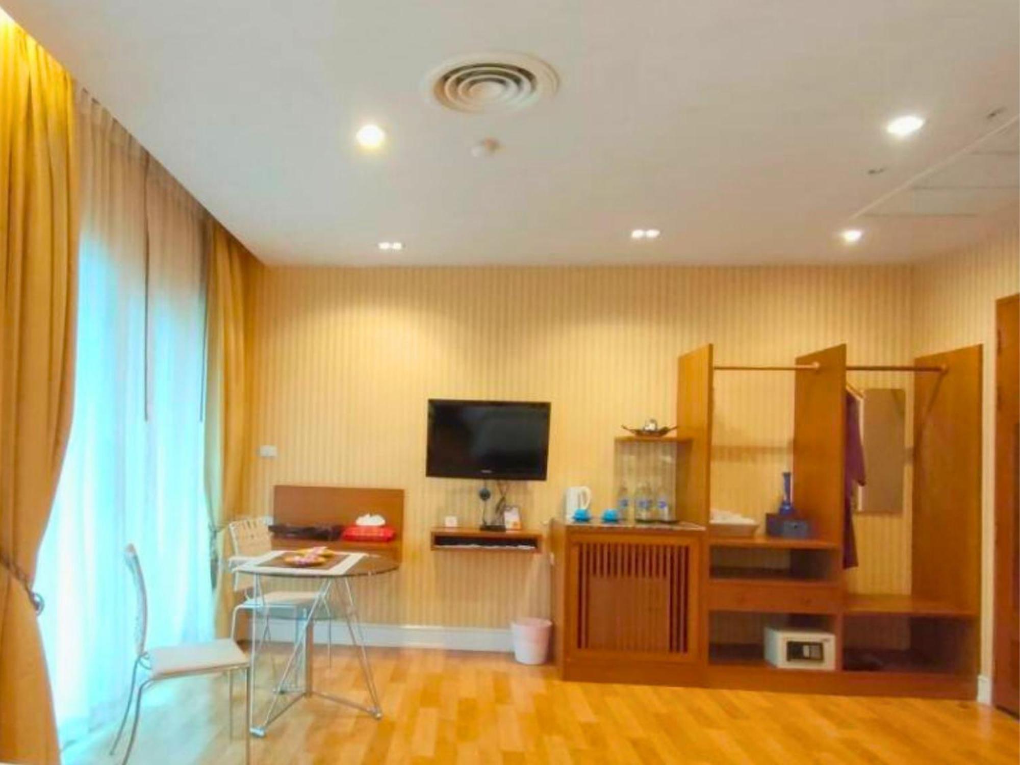 Vartika Resovilla Kuiburi Beach Resort And Villas Kui Buri Room photo